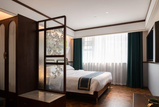 Nostalgia S Hotel (Shanghai Railway Station Suzhou River)