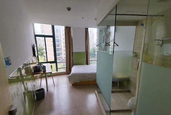 Гостиница 99 Hotel Chain (Shanghai Dahua Xingzhi Road Subway Station)