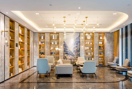 Weiting Century Hotel (Wujiaochang Yingao West Road Subway Station Branch)