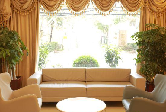 Гостиница Greentree Inn (Shanghai Hongqiao Airport, Zoo Metro Station)