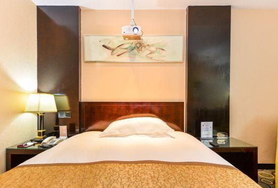 Гостиница Zhongdian Hotel