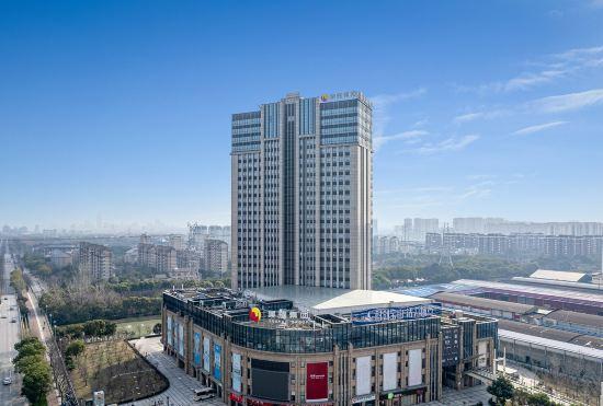 Home Inns Ribbon Cloud Hotel (Shanghai West Youyi Road Subway Station)
