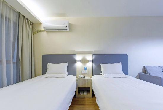 Гостиница Hanting Hotel (Shanghai Central Bailian Meichuan Road Branch)