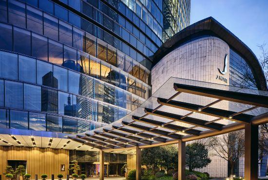 J Hotel Shanghai Tower