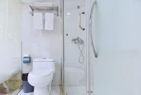 Гостиница Jitai Chain Hotel Shanghai Fengxian Nanqiao