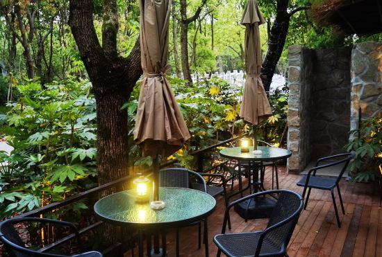 Hotel Qianyun Peninsula Forest Private Tang Holiday Courtyard