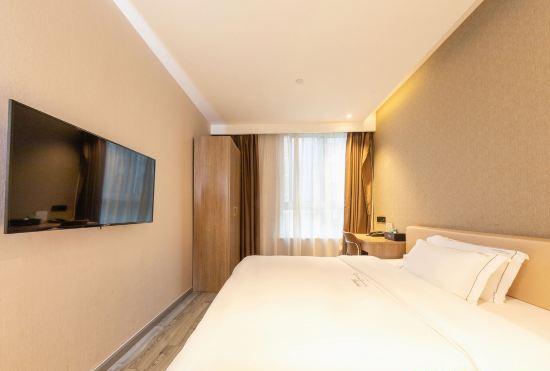 Гостиница Qingmu Select Hotel (Shanghai Railway Station Zhongxing Road Metro Station)
