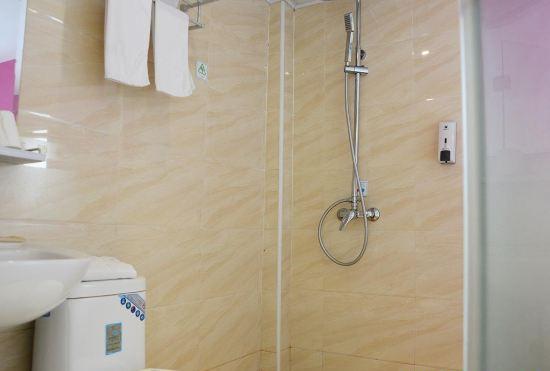 Hotel 100 Inn (Shanghai Pudong Airport Chuansha)