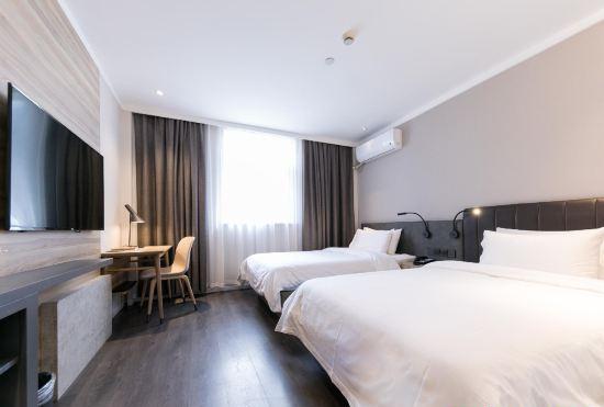 Hanting Hotel (Shanghai Huaihai Middle Road subway station store)