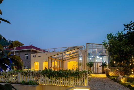 Hotel Yu Yinshan North Courtyard (Tianjin Fujunshan Park store)