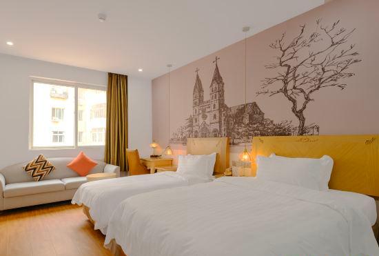 Qingdao Liuying Jieli Hotel (Qingdao station and Zhanqiao trestle)
