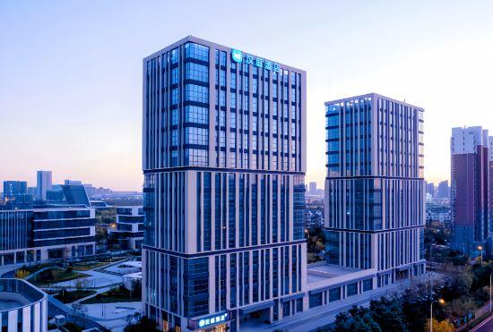 Hanting Hotel (Qingdao High-tech Zone Convention and Exhibition Center)