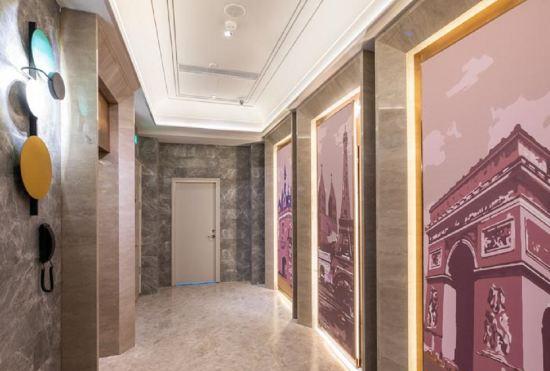 Qingdao Zhanqiao Railway Station Mercure Hotel