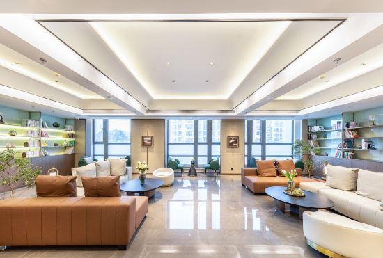 Гостиница Atour Hotel Nanjing South Railway Station Software Avenue Subway Station