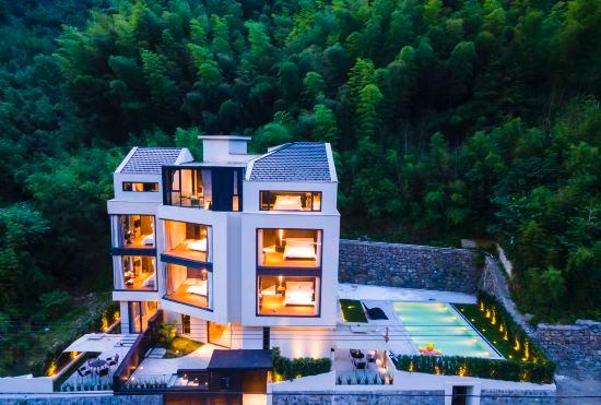 Hotel Lin'an Fangheyuan Xishe Homestay (Yanghong Village Branch)