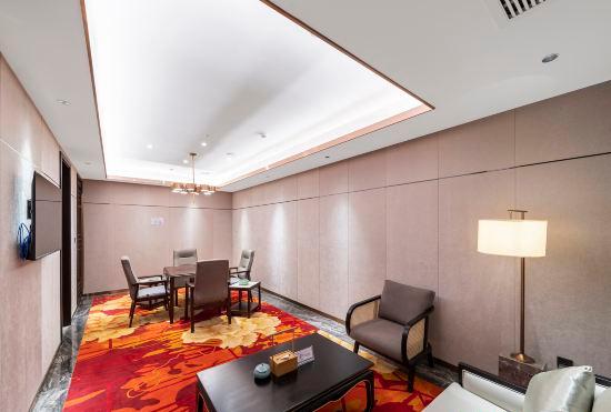 Гостиница Elegant Azure Hotel