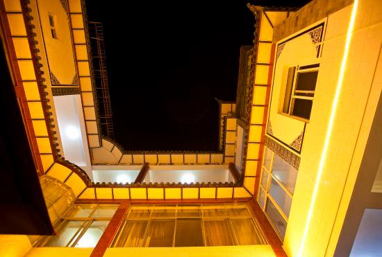 Гостиница Jinyanju Inn