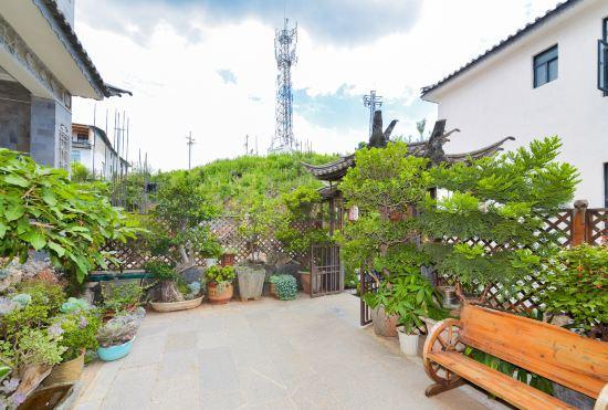 Гостиница Old Fisher's Sentiment - Mountain-View & Sea-View Inn (Shuanglang Erhai Branch)