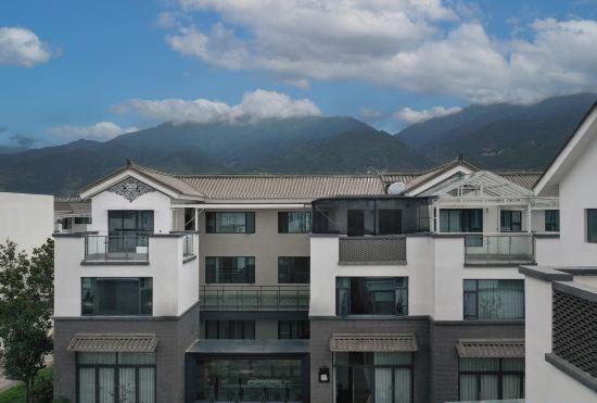 Гостиница Dali Manting Cloud Homestay (1806 Xiaozhen Xizhou Branch)