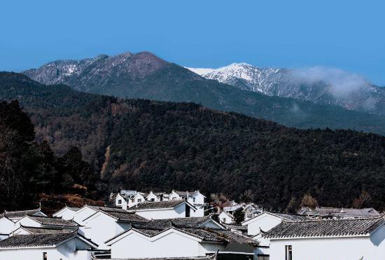 Hotel Dali Yunjue Seven Houses Foothill Mindfulness Zen Courtyard (Yamashita Store)