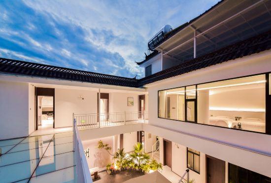 Гостиница Dali Youfeng Smallcourtyard Homestay (Xizhou Ancient Town Branch)