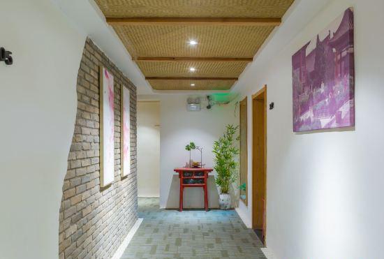 Yuecheng Washe Travelling Hotel (Xi'an Bell and Drum Tower South Gate)