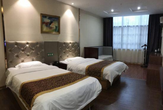 Гостиница Tianhai  Hotel (Technical College of Science and Technology Lushan Railway Station)