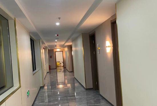 Гостиница Huali Hotel (Huangshan North High-speed Railway Station)