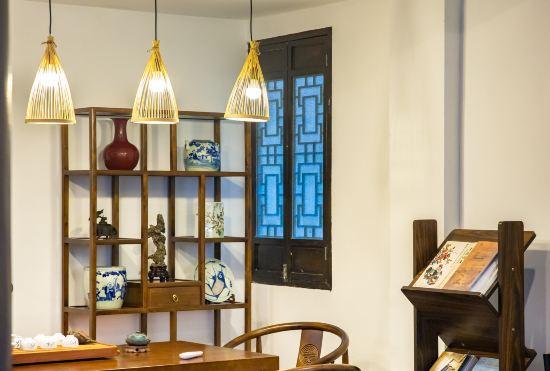 Hotel Huangshan Chuyuyuan Manjusu (Tunxi Old Street Scenic Area)