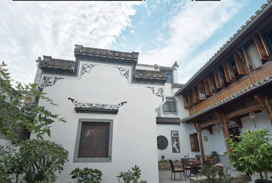 Hotel Huangshan Yihua Yimu Yi Homestay (Chengkan Branch)