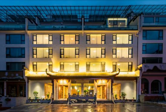 Hotel Bixiyue Homestay (Huangshan Scenic Area Nandamen Branch)