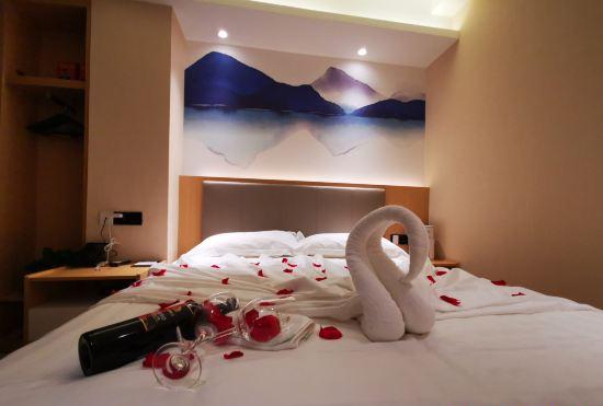 Gefei hotel ( huandao road store, Xiamen university )