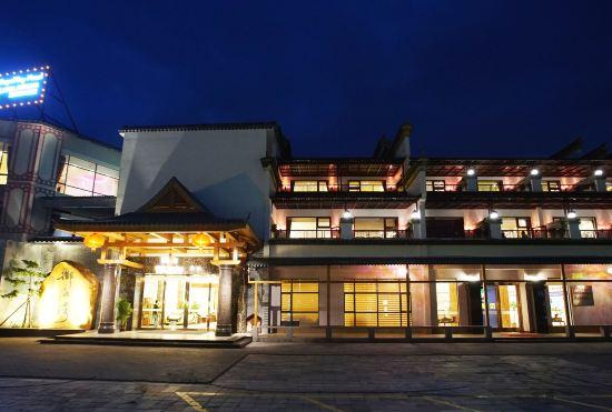 Гостиница Royal Bay Hotel (Zhuhai Baiteng Lake)