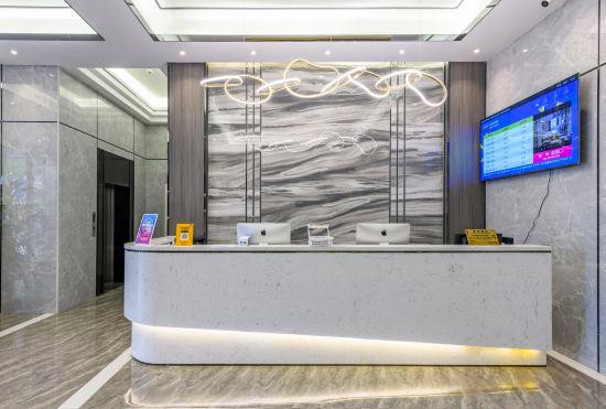 Zhuhai Vilos Hotel (Seaside Swimming Pool Lovers Road)