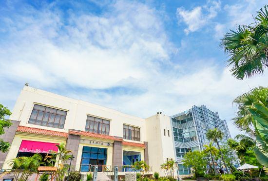 Ocean Spring Hotel