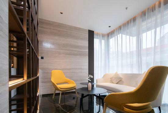 Zhuhai Gongbei Port Fuhuali Ibis Styles Hotel