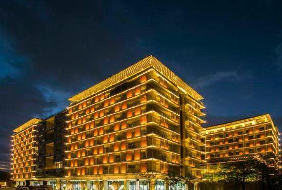 Hotel Houpu small store in Zhuhai (innovation side Zitan Museum shop)
