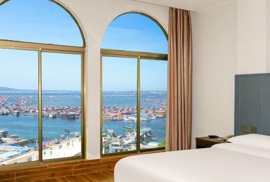 Гостиница Lingshui Seaview Bay Hotel (Xincunzhen Nanwan Monkey Island Branch)