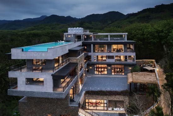 Гостиница Baoting Qixian Miaoshan Shuyan wenquan dujia Homestay