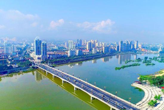 Hanzhong Rongjia International Hotel (Hanjiang Wetland Park Store)