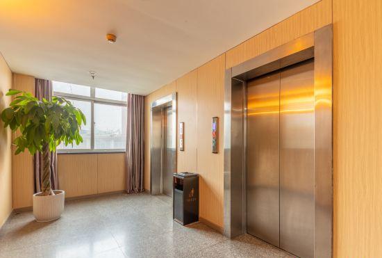 Гостиница Yuncheng Copper Hotel (Nanfeng Square Railway Station)