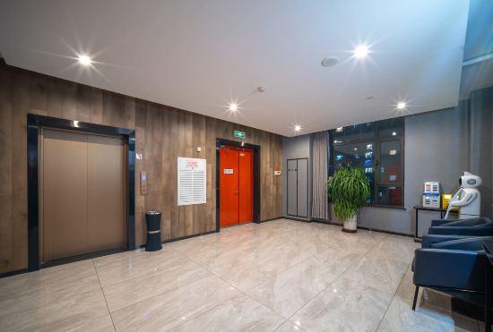 Гостиница LIZ Hotel Yuncheng