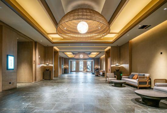 Гостиница Qufu Nishan Hotel