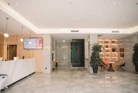 GreenTree Inn Zhixuan Hotel (Datong Ancient City High-speed Railway South Station Yingbin 
