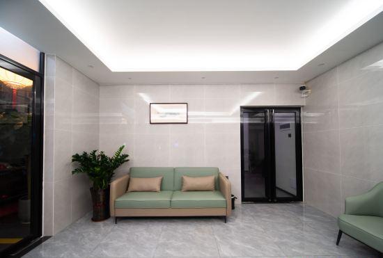 Гостиница Liangyu Homestay (Beihai Old Street Scenic Area High-speed Railway Station)