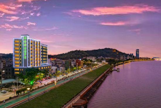Hotel Xiju (Chaozhou Guangji Bridge River View Store)