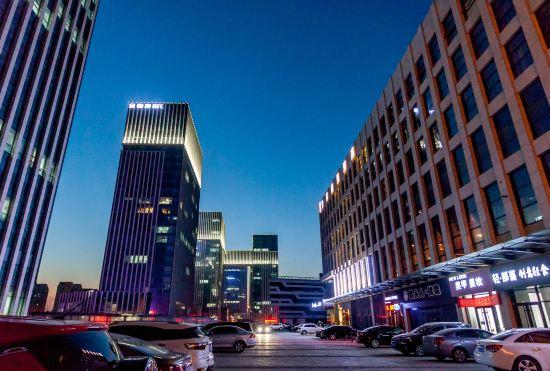 Гостиница Home Inn Plus (Dongying Financial Port)