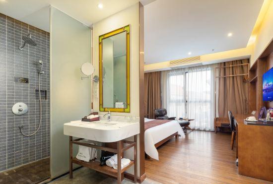 Гостиница Wanfei Hotel (Longjiang Convention and Exhibition Center, Shunde, Foshan)