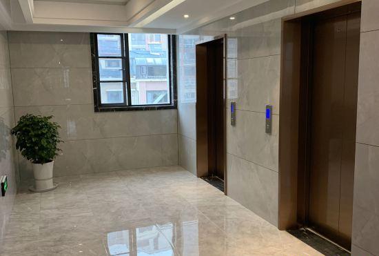 Hotel Greentree inn (Danyang Jiepai)