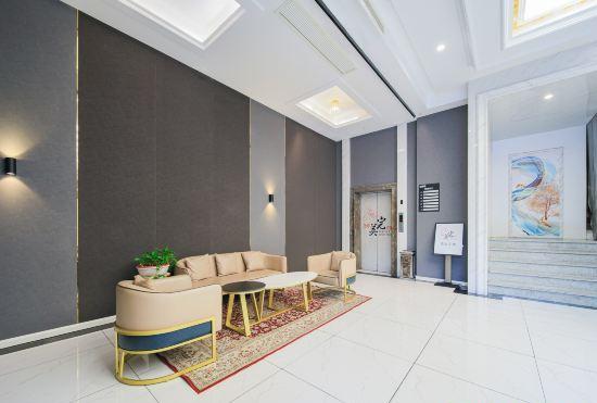 Гостиница Xinju Hotel (Deyang Telecom Plaza)